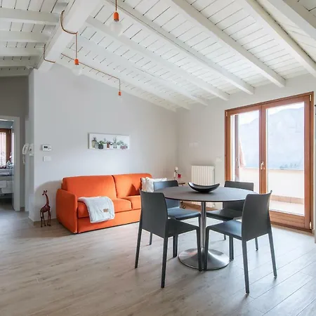 Mansarda I Cipressi Appartement Lenno Buitenkant foto